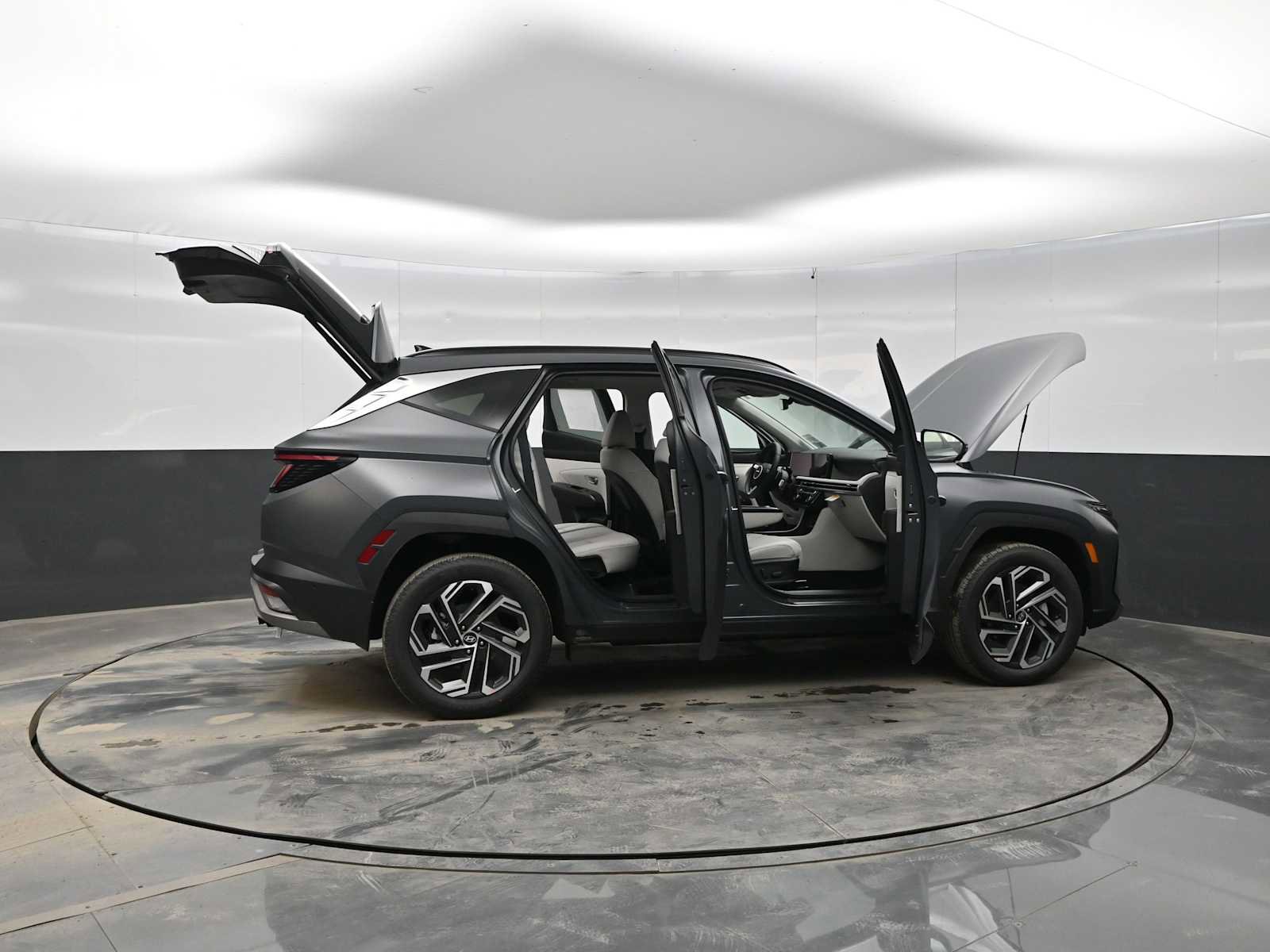 New 2026 Hyundai Tucson Limited w/ Tow & Go Package image 41