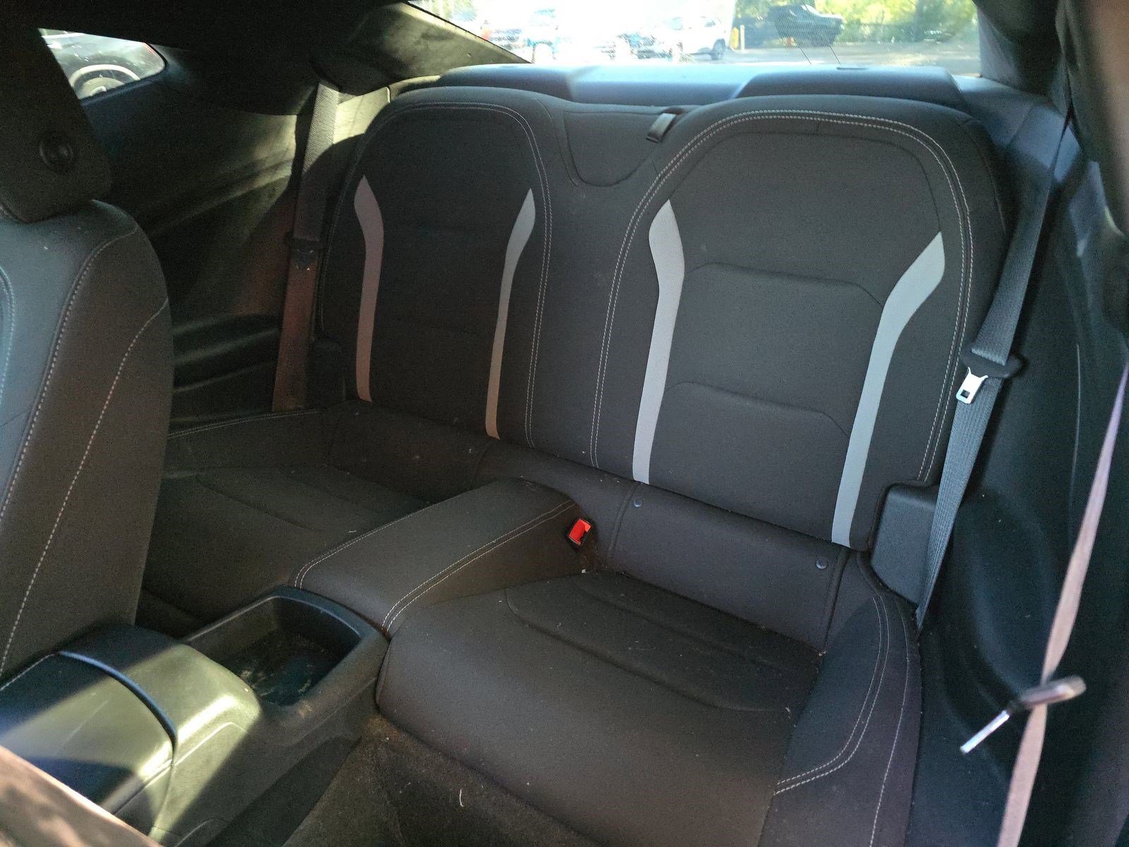 Used 2019 Chevrolet Camaro LT w/ RS Package image 10