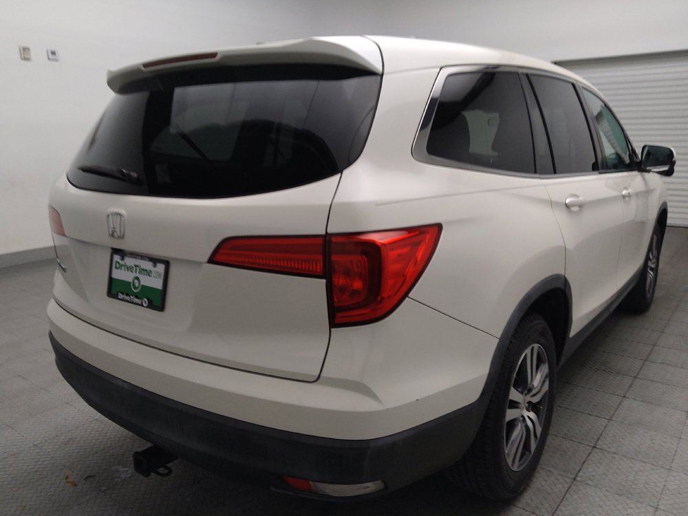 Used 2017 Honda Pilot EX image 9