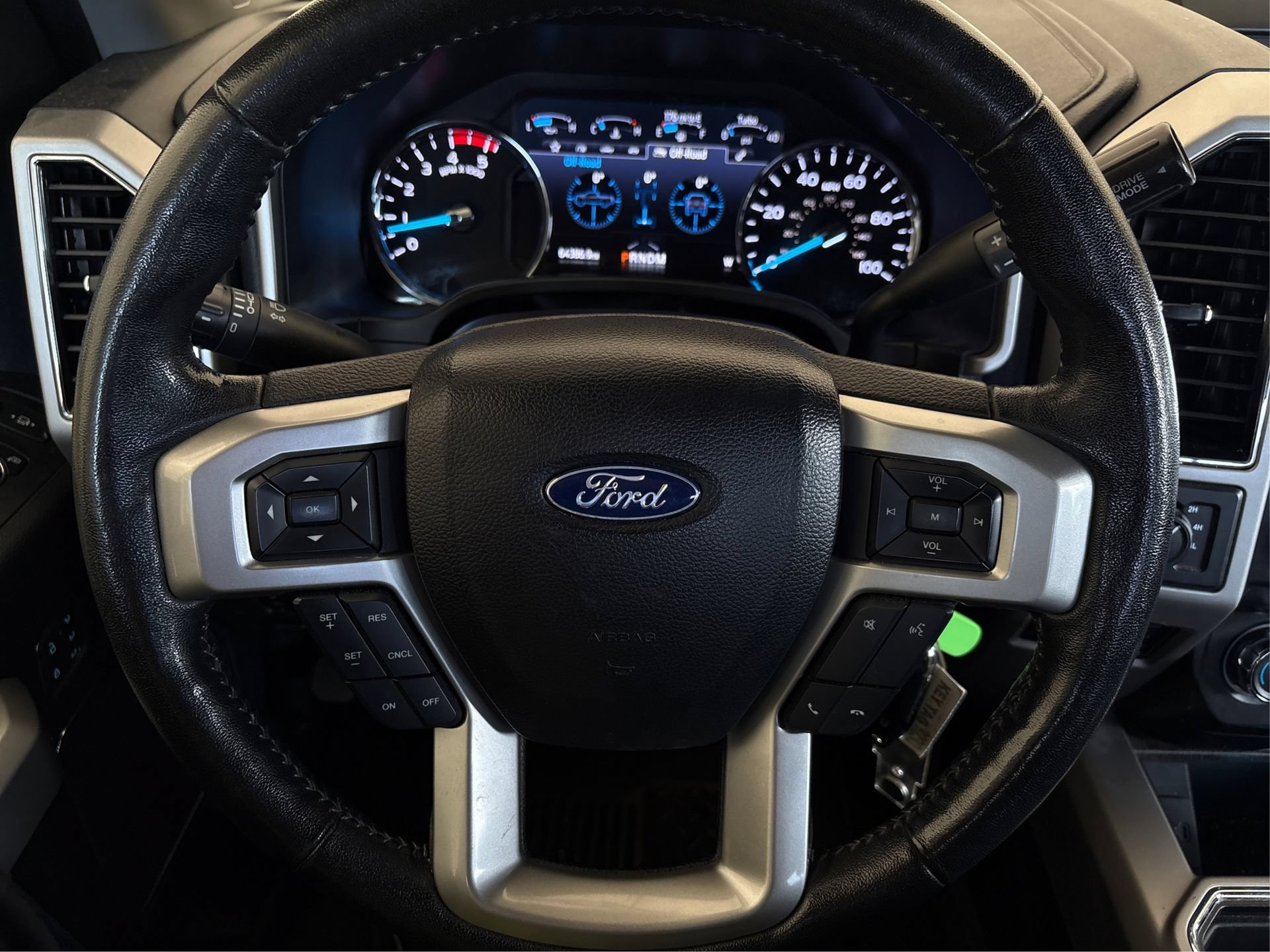 Used 2020 Ford F250 Lariat AWD/4WD image 18