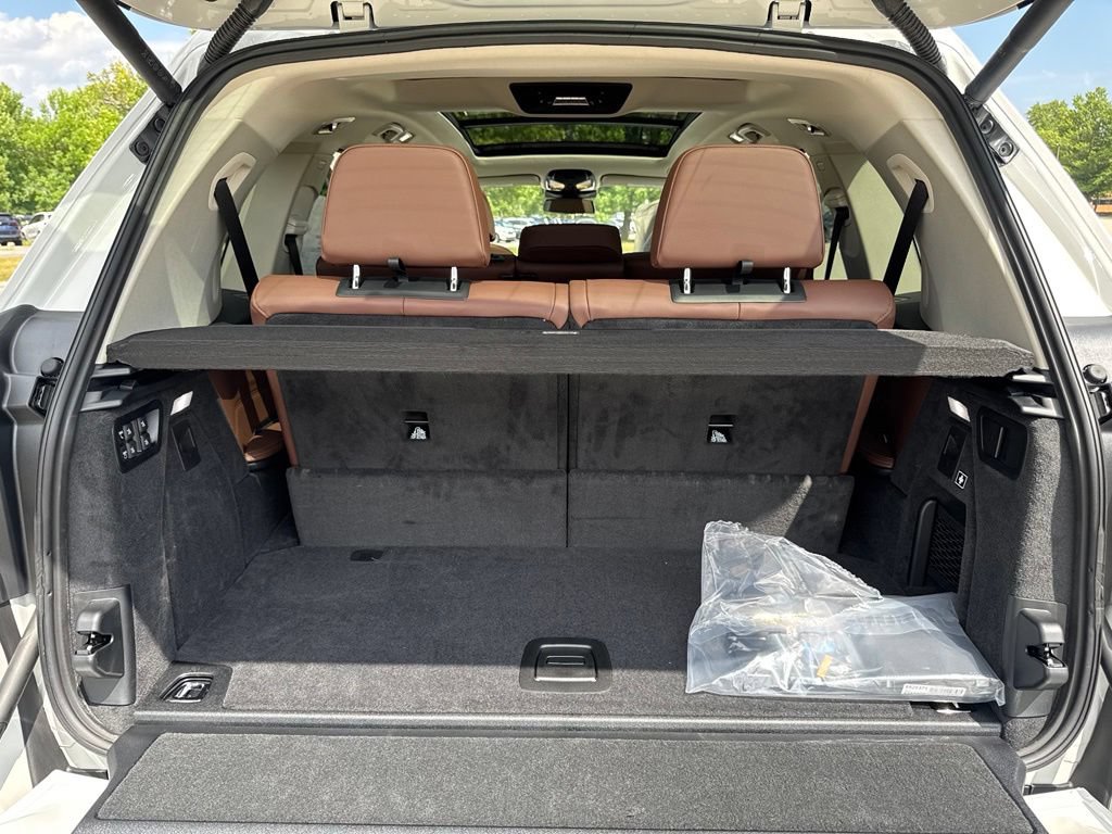 New 2027 BMW X7 xDrive40i AWD/4WD image 21