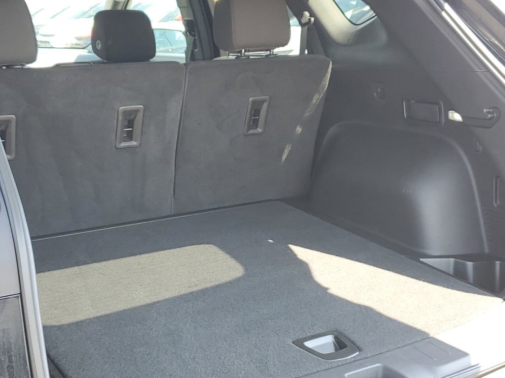 Used 2022 Chevrolet Blazer LT FWD image 33