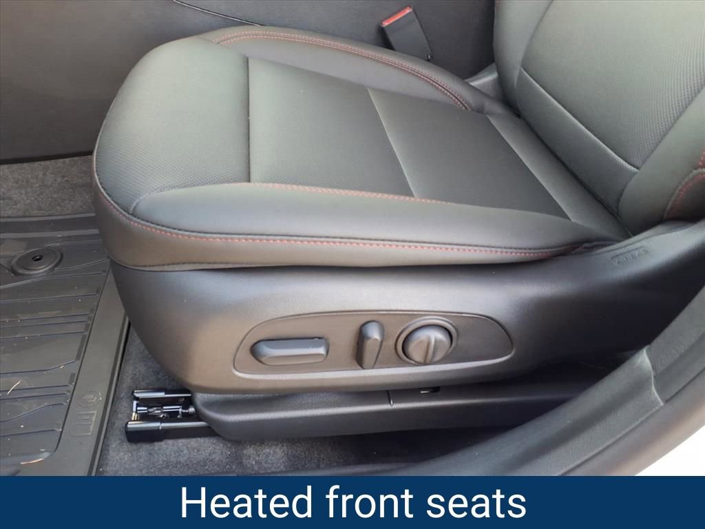 New 2026 Chevrolet Trax RS w/ Driver Confidence Package image 16