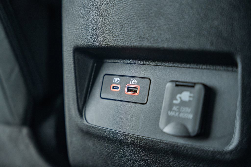 Used 2024 Nissan Frontier PRO-4X w/ Pro Convenience Package image 35