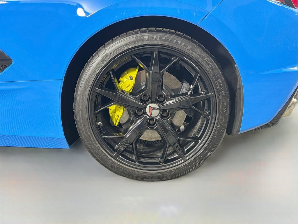 Used 2020 Chevrolet Corvette Stingray Preferred Conv w/ 2LT Preferred Equipment Group RWD image 30