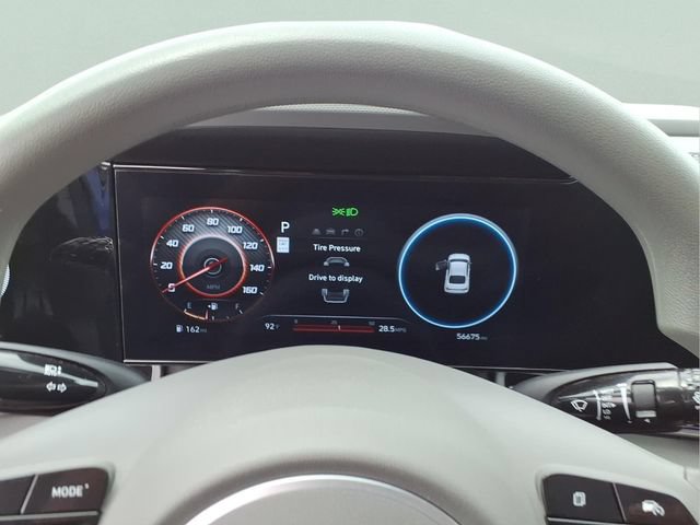 Used 2024 Hyundai Elantra SEL FWD image 10