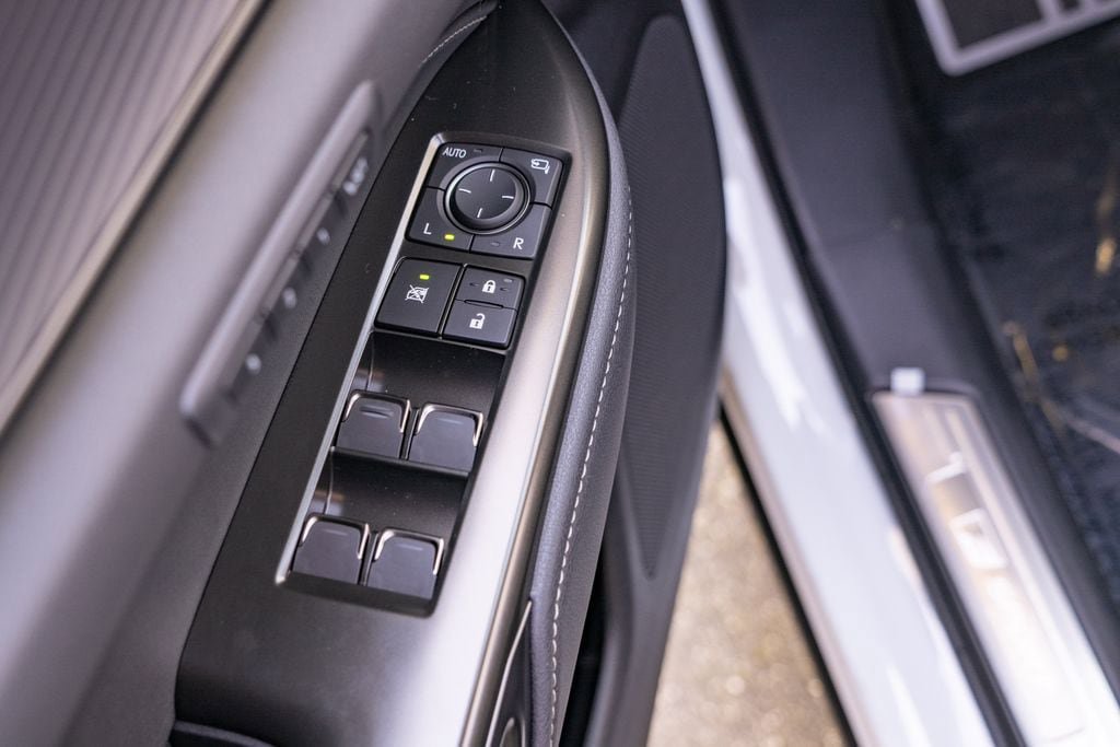 New 2026 Lexus NX 350h F Sport AWD/4WD image 26