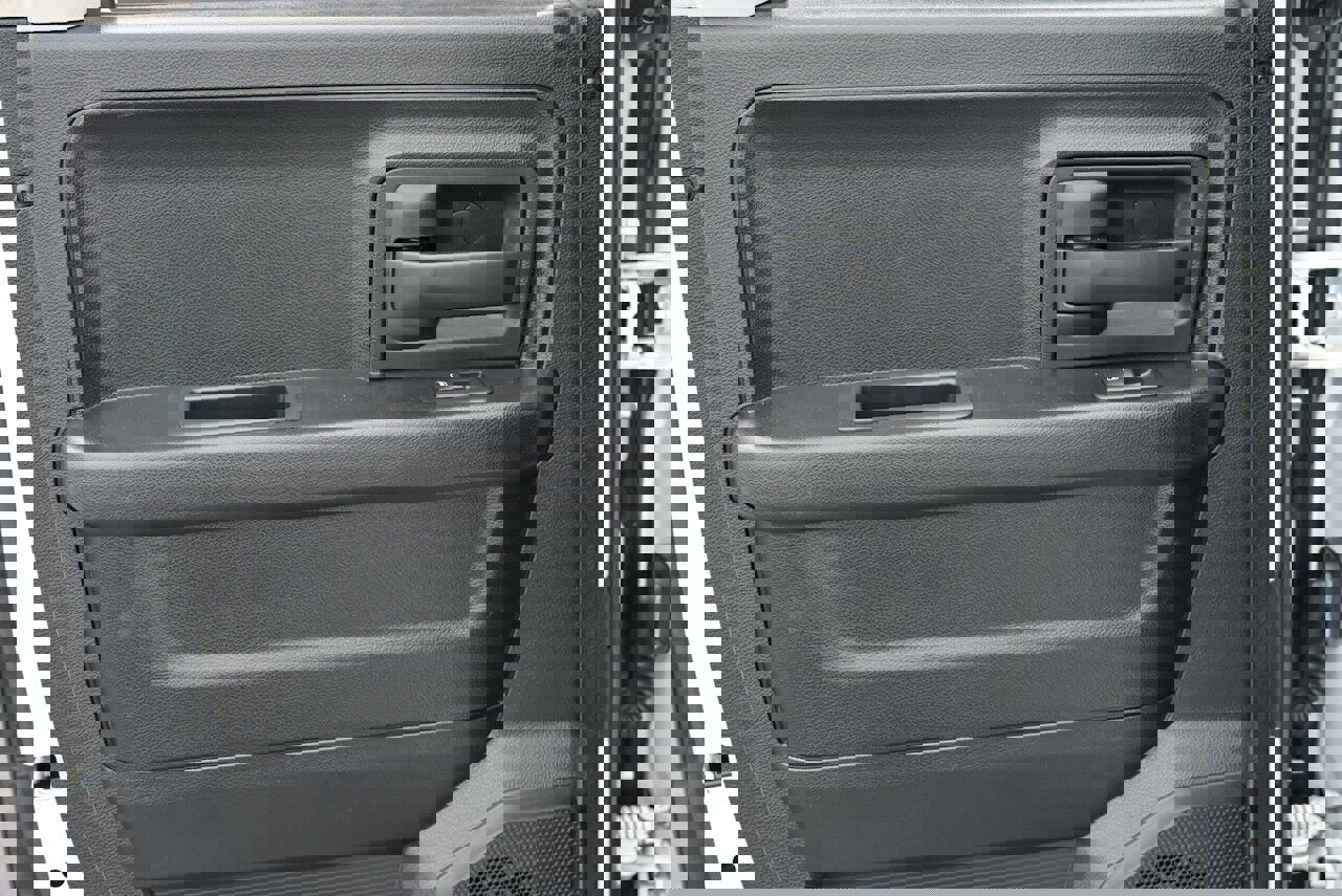 Used 2018 RAM 1500 Tradesman image 11