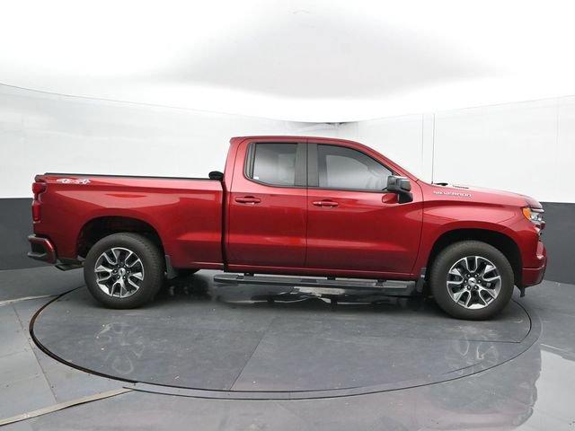 Used 2025 Chevrolet Silverado 1500 RST AWD/4WD image 4