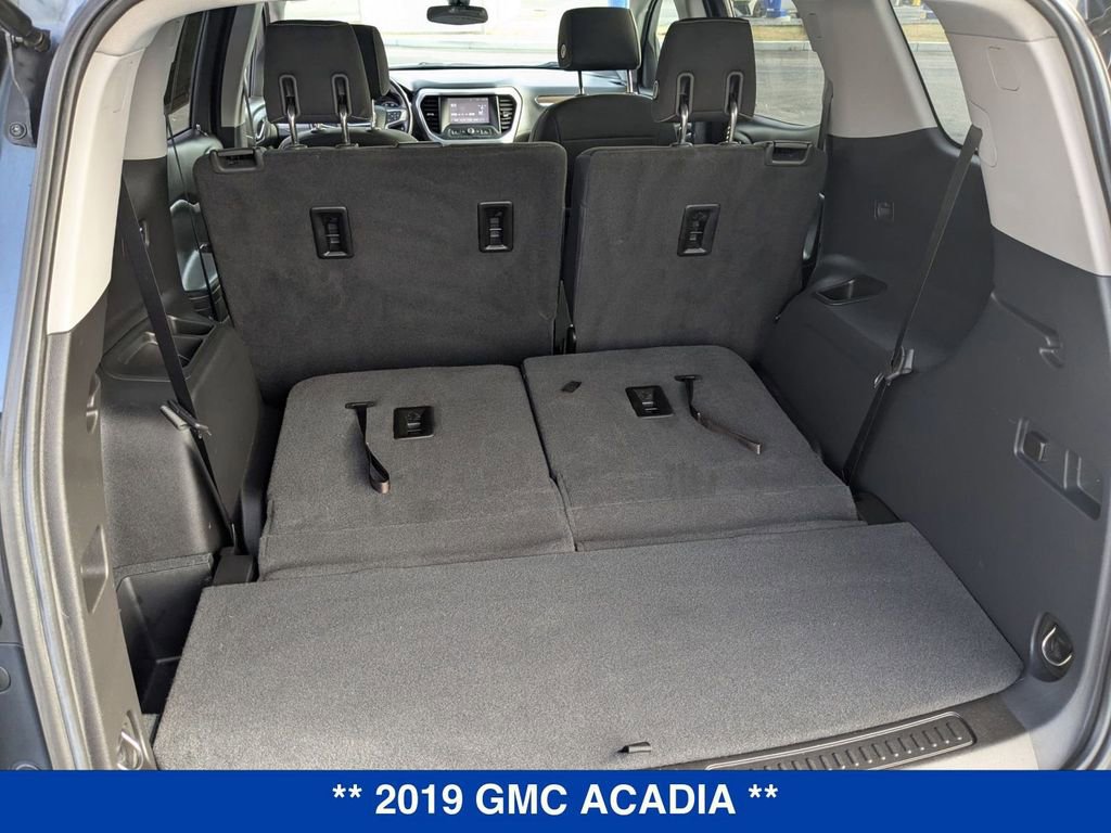 Used 2019 GMC Acadia SLE image 32