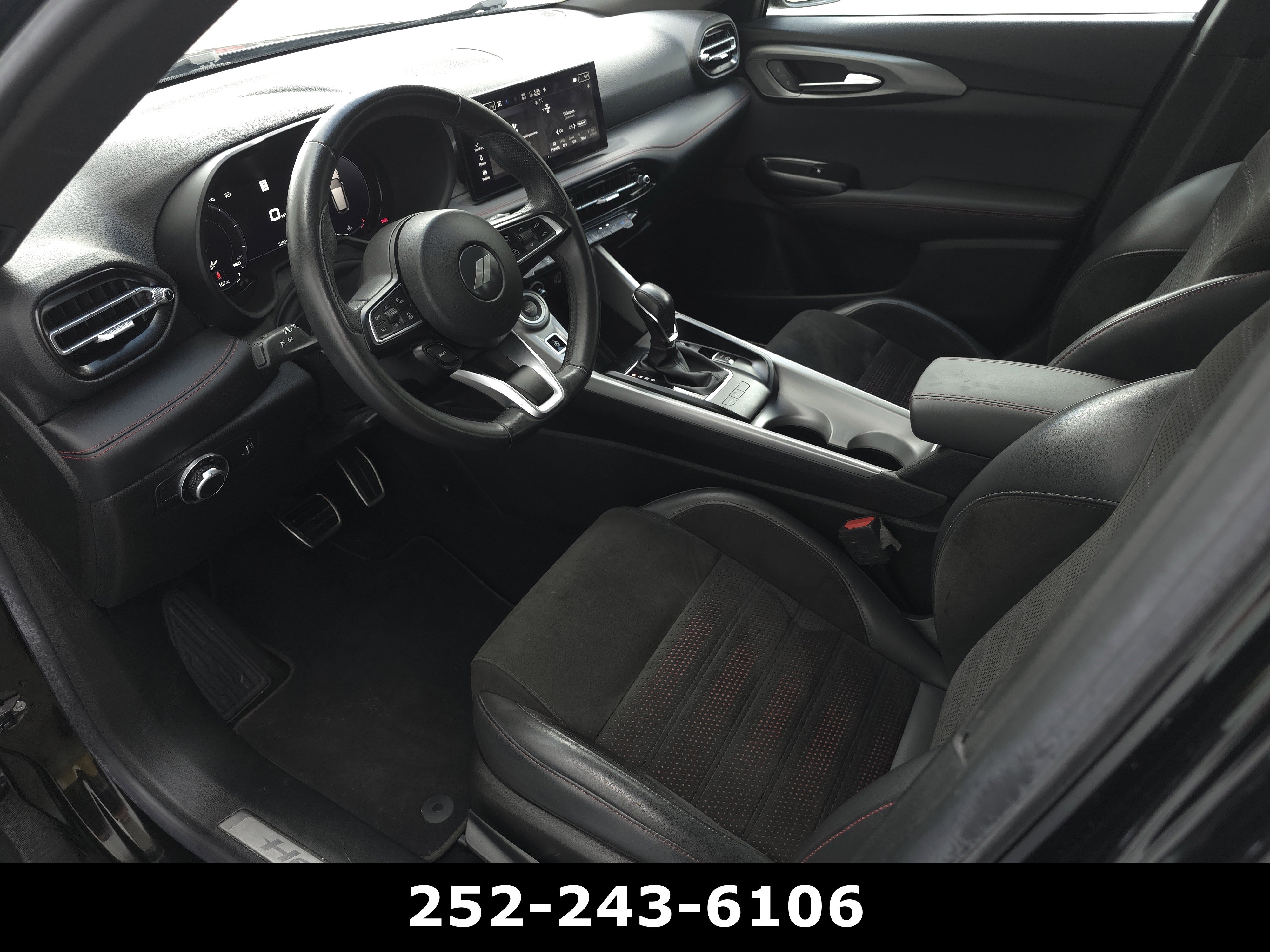 Used 2023 Dodge Hornet GT w/ Track Pack image 9