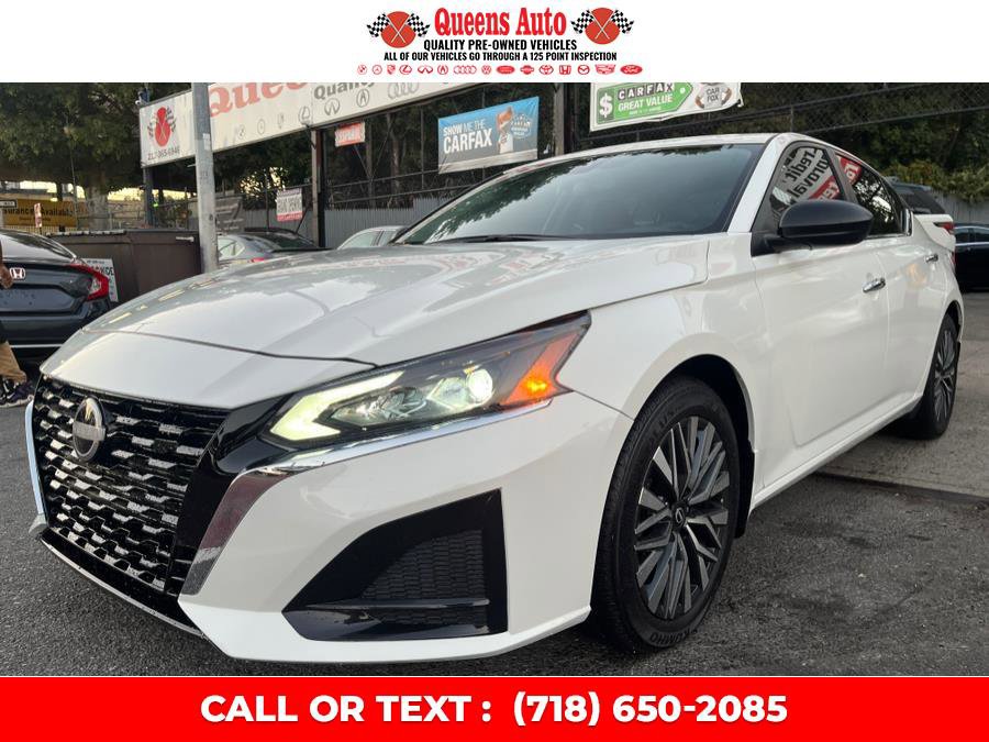 Used 2024 Nissan Altima 2.5 SV image 2