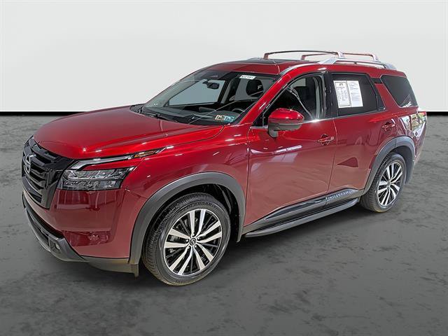 Used 2025 Nissan Pathfinder Platinum w/ Lighting Package (N93)