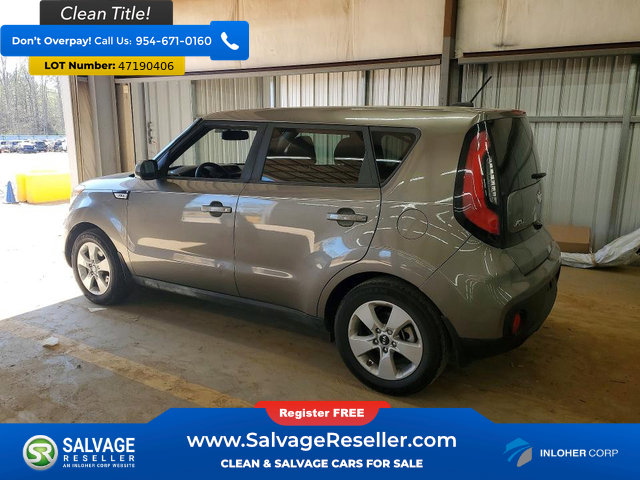 Used 2019 Kia Soul w/ Convenience Package FWD image 3