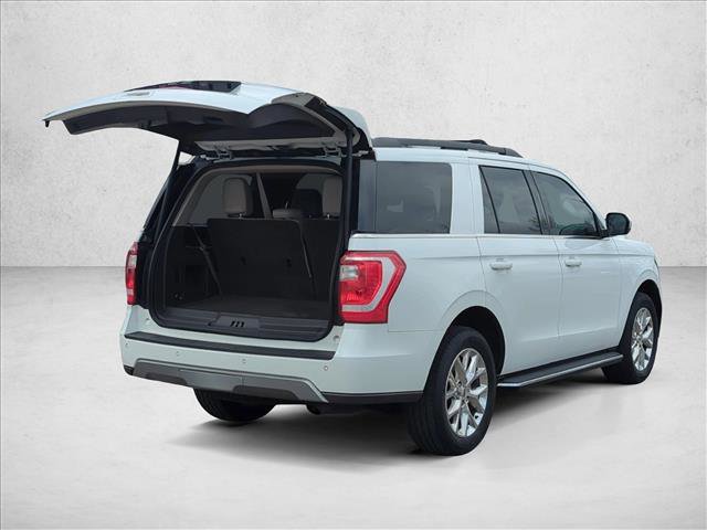 Used 2021 Ford Expedition XLT image 5