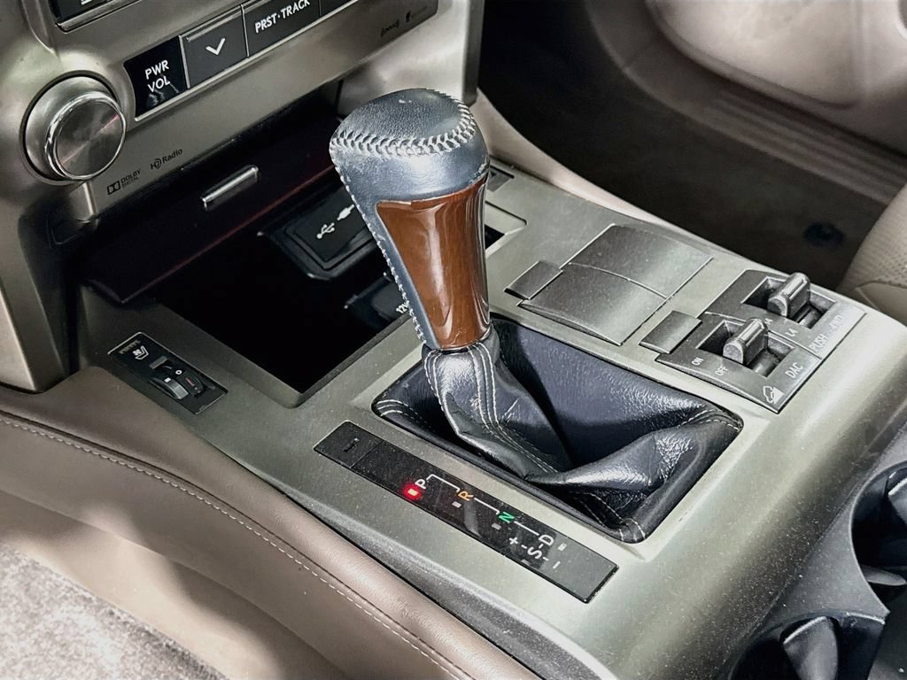 Used 2019 Lexus GX 460 Premium AWD/4WD image 17