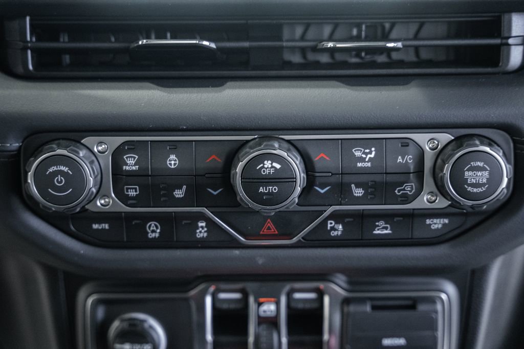 New 2026 Jeep Wrangler Unlimited Rubicon image 22