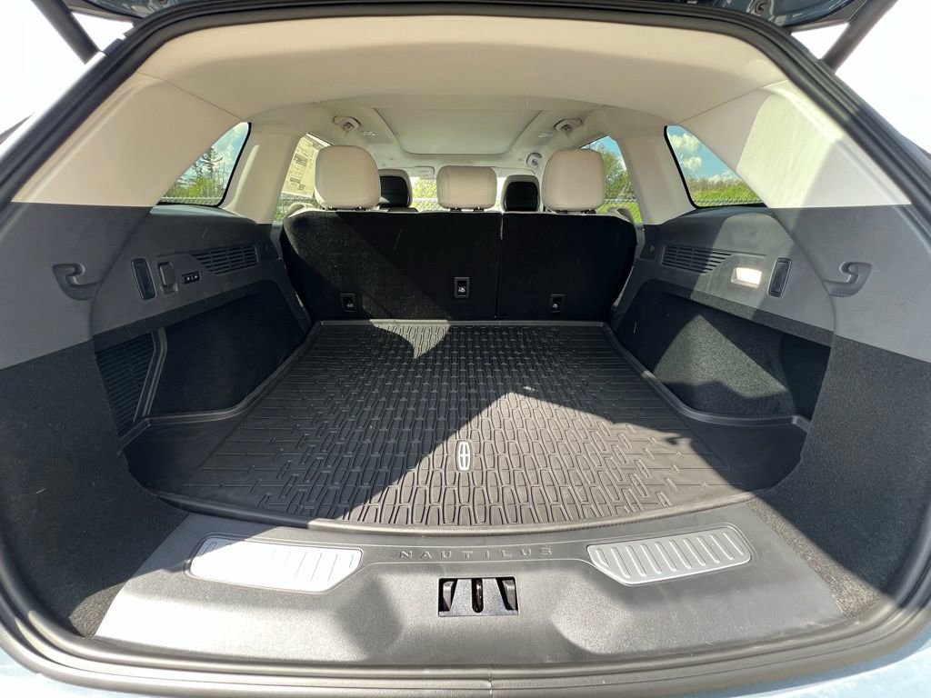 New 2026 Lincoln Nautilus Reserve w/ Jet Appearance Package AWD/4WD image 26