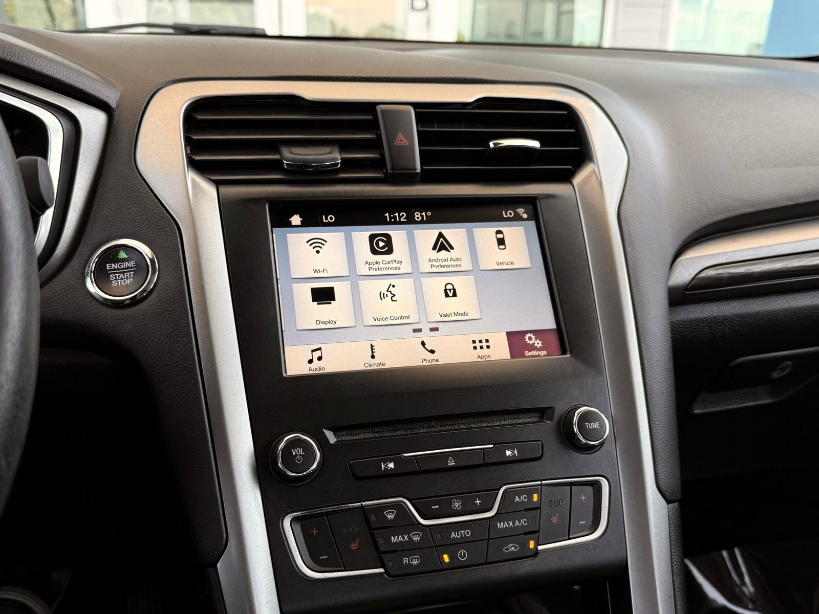 Used 2018 Ford Fusion SE w/ Equipment Group 602A FWD image 33