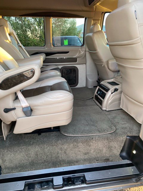 Used 2021 Chevrolet Express 2500 RWD image 19