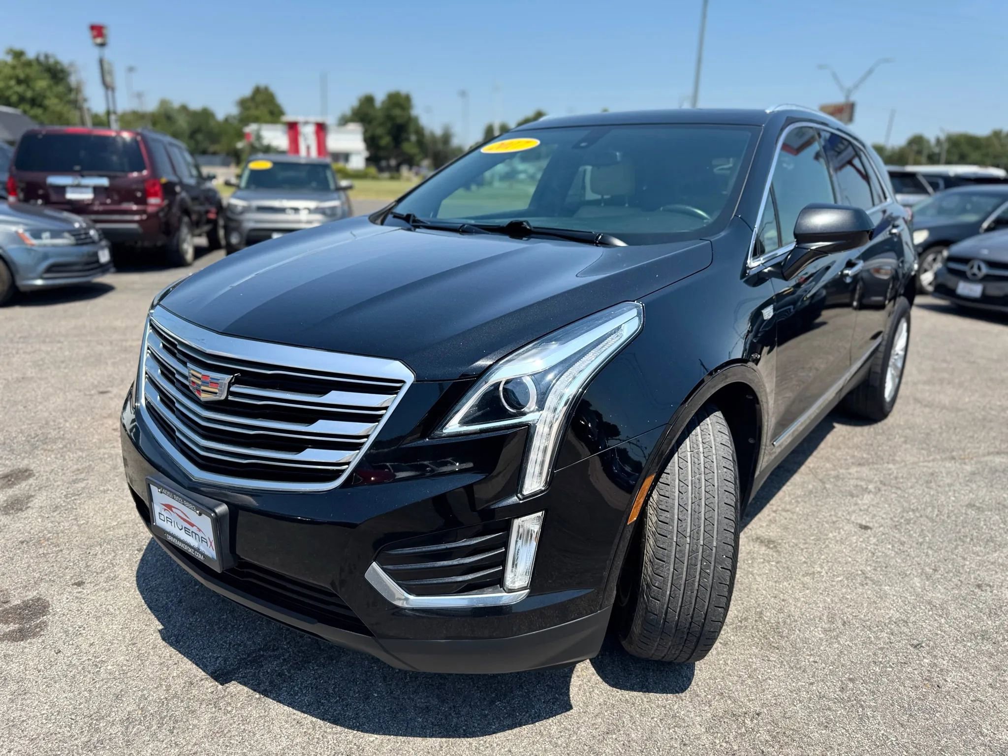 Used 2017 Cadillac XT5 Sport Utility 4D FWD image 7