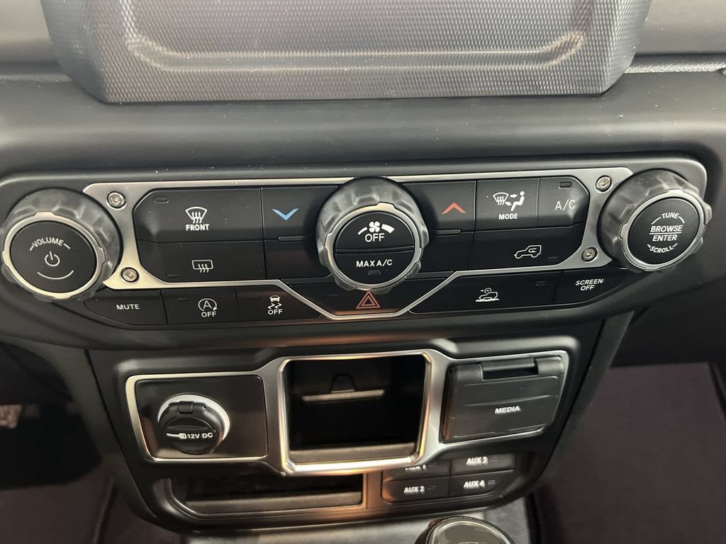 Used 2023 Jeep Gladiator Sport AWD/4WD image 15