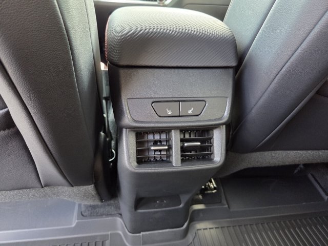 New 2027 Chevrolet Equinox RS w/ Safety and Technology Package FWD image 11