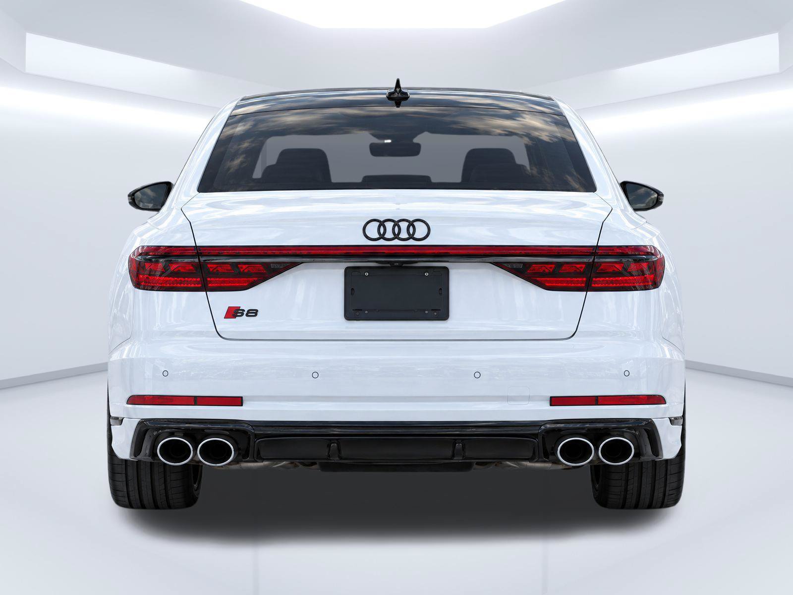 Used 2024 Audi S8 w/ S8 Comfort Plus Package AWD/4WD image 7