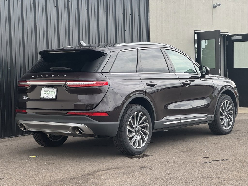 Used 2023 Lincoln Corsair Reserve w/ Equipment Group 201A image 5