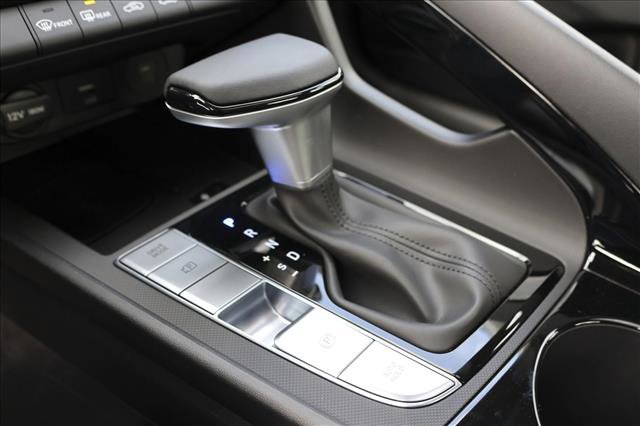 New 2025 Hyundai Elantra SEL image 21