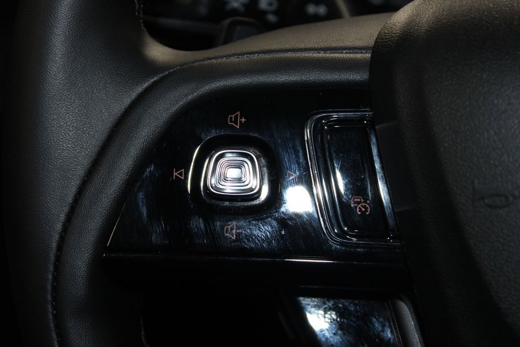Used 2024 Lincoln Corsair AWD image 36