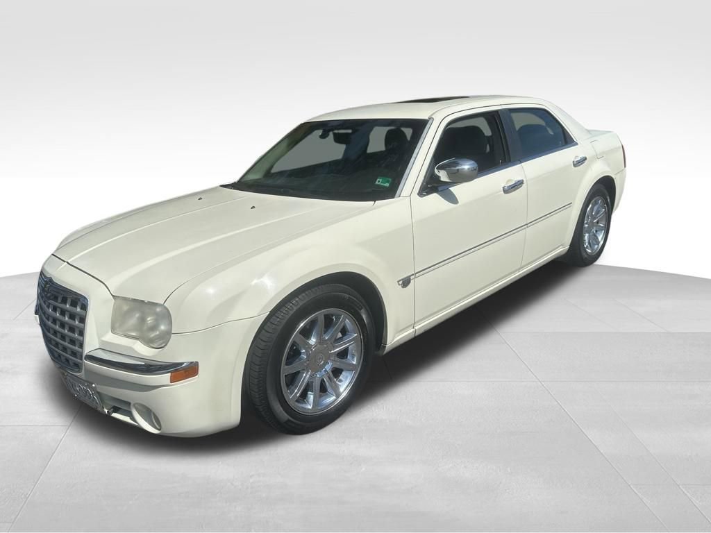 Used 2006 Chrysler 300 C w/ Navigation & Sound Group II image 8