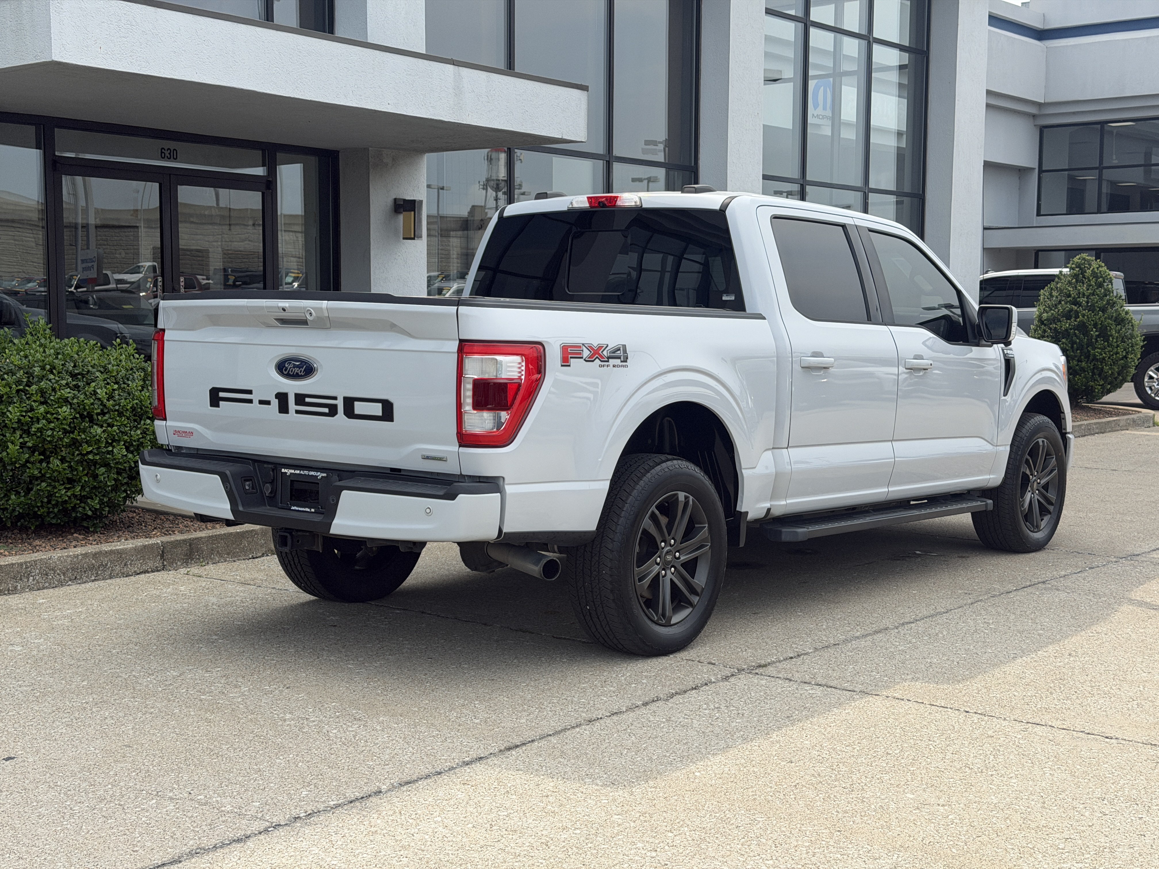 Used 2021 Ford F150 Lariat AWD/4WD image 4