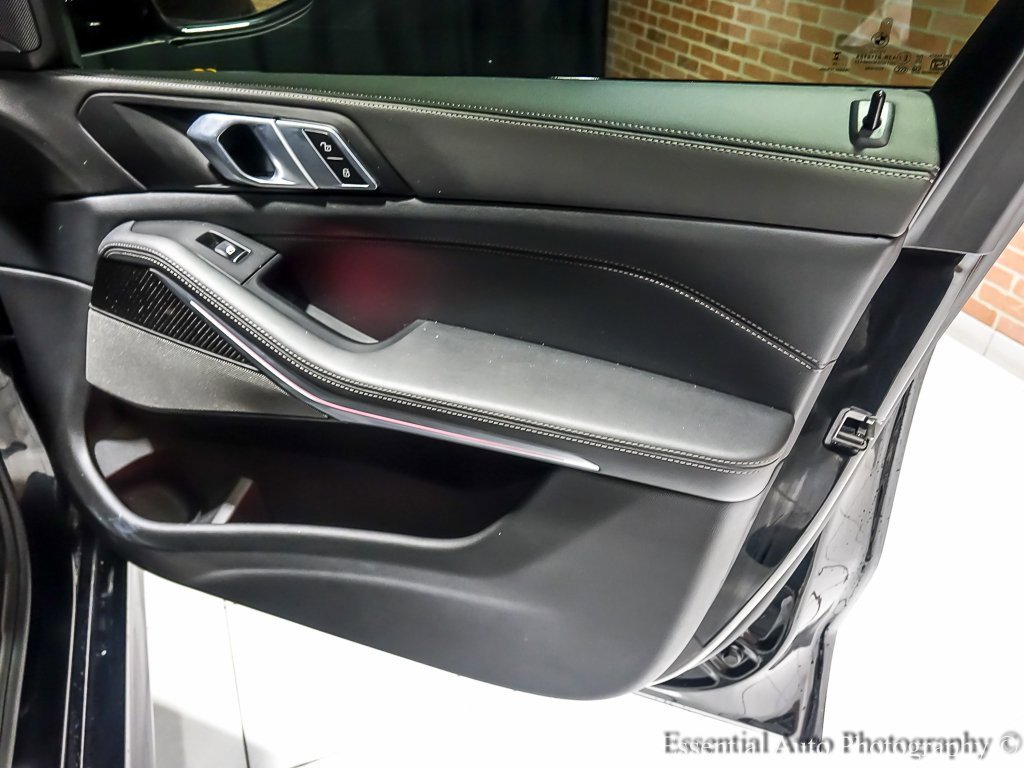 Used 2026 BMW X5 M60i image 30