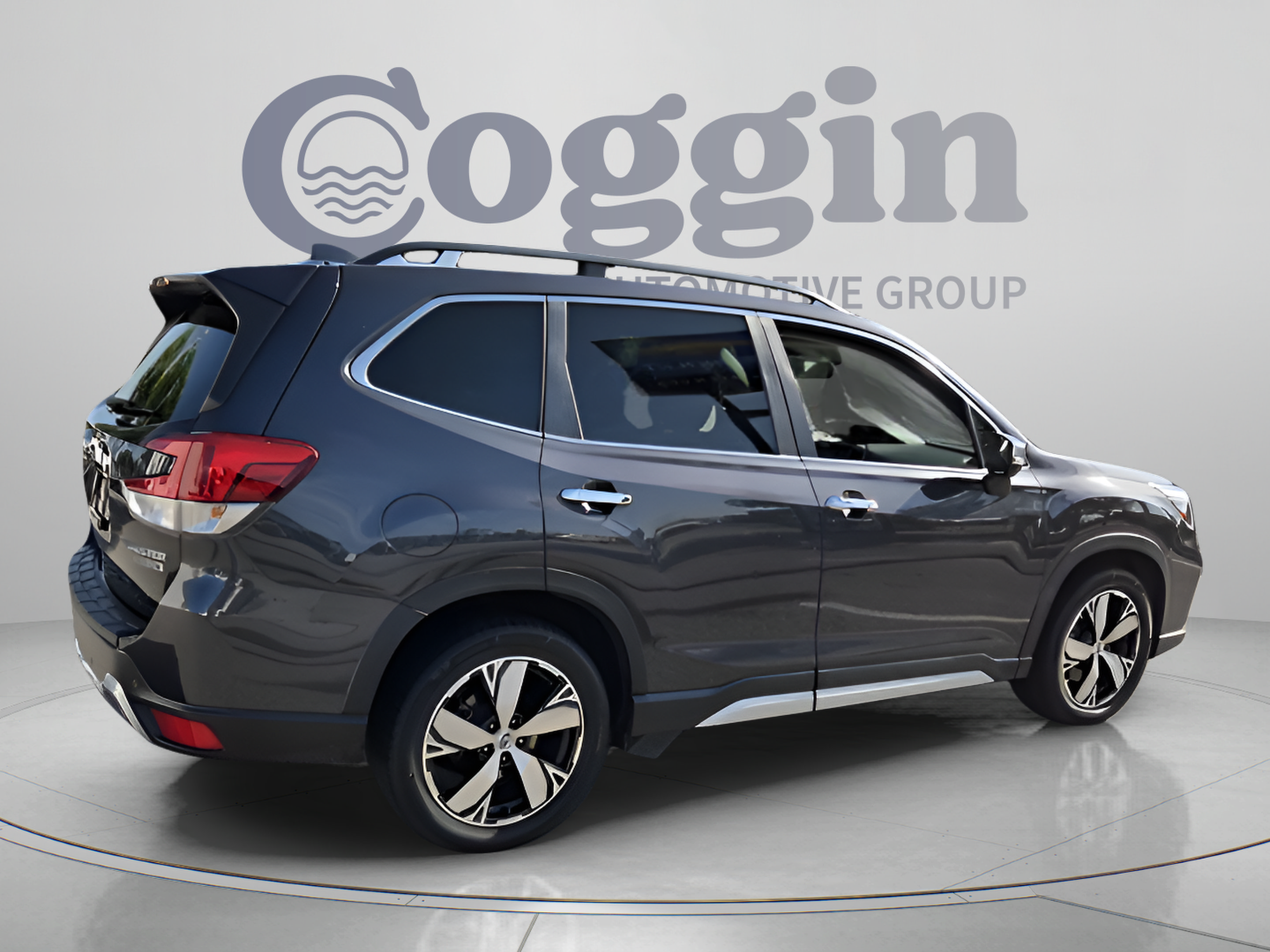 Used 2019 Subaru Forester Touring w/ Popular Package #3 AWD/4WD image 5