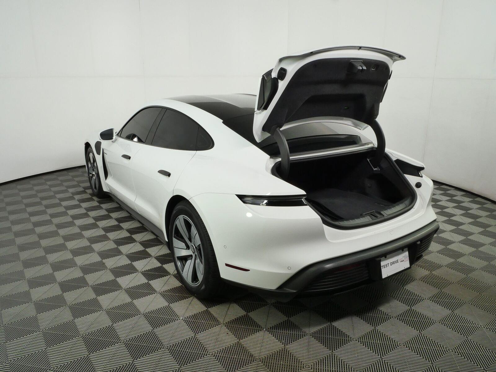 Used 2023 Porsche Taycan RWD image 26