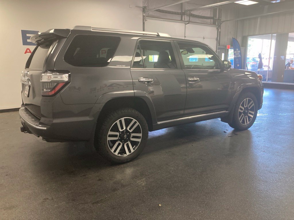 Used 2023 Toyota 4Runner Limited AWD/4WD image 12