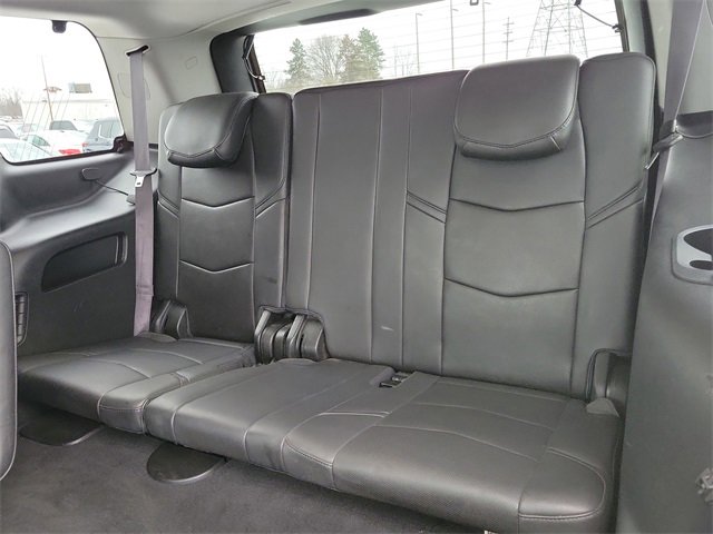 Certified 2015 Cadillac Escalade Luxury image 12