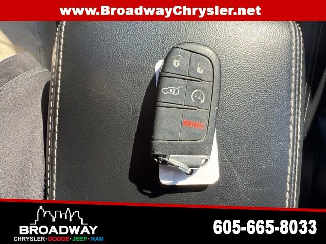 Used 2015 Jeep Grand Cherokee Limited image 18