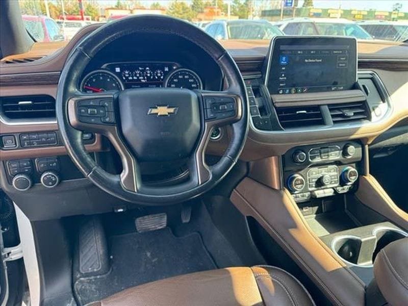 Used 2021 Chevrolet Suburban High Country AWD/4WD image 12