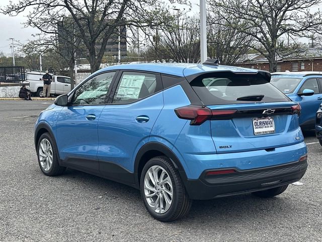 New 2027 Chevrolet Bolt LT w/ Comfort Package FWD image 4
