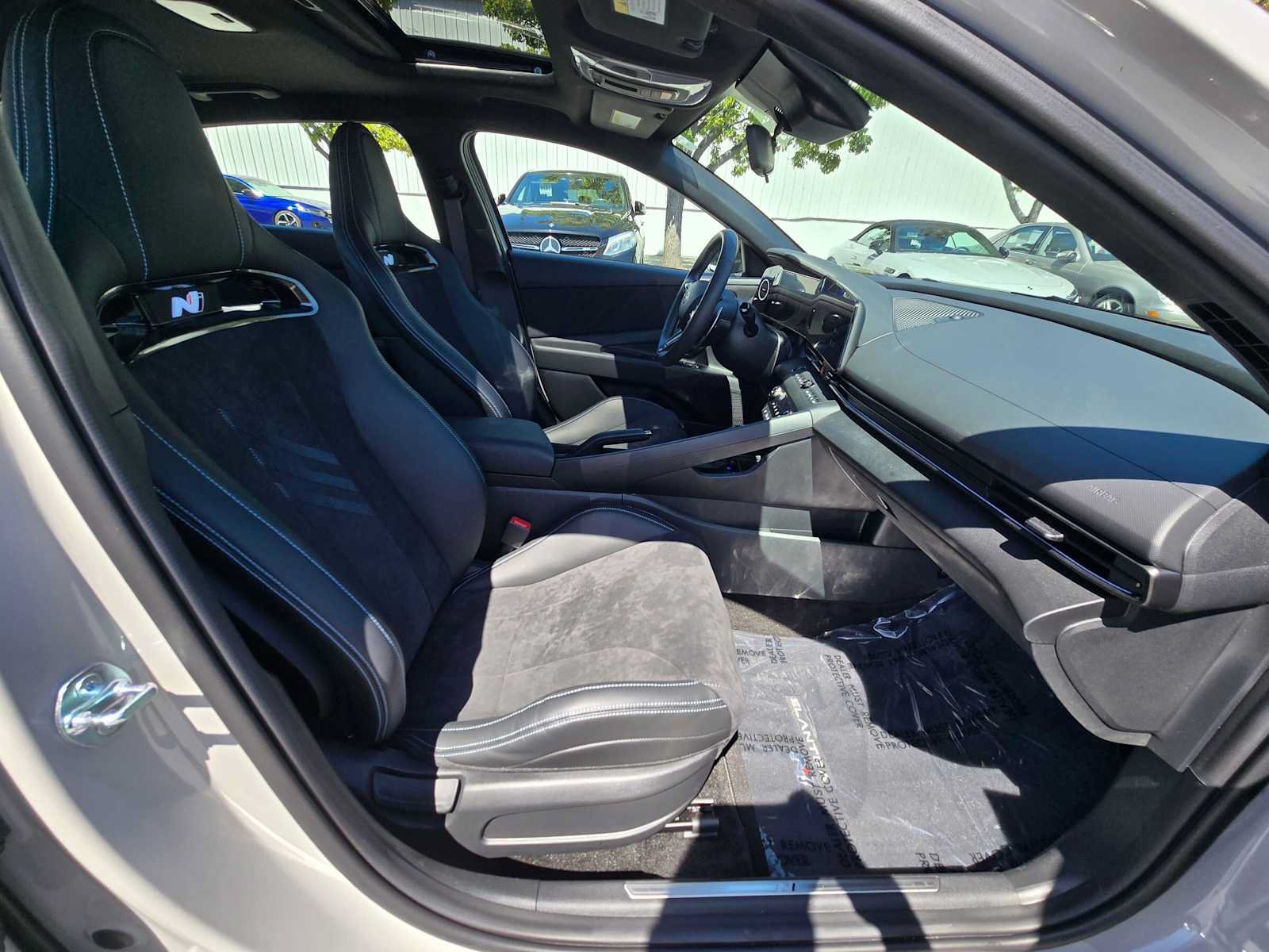Used 2026 Hyundai Elantra N FWD image 11