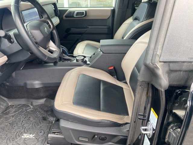 Used 2024 Ford Bronco Wildtrak image 9