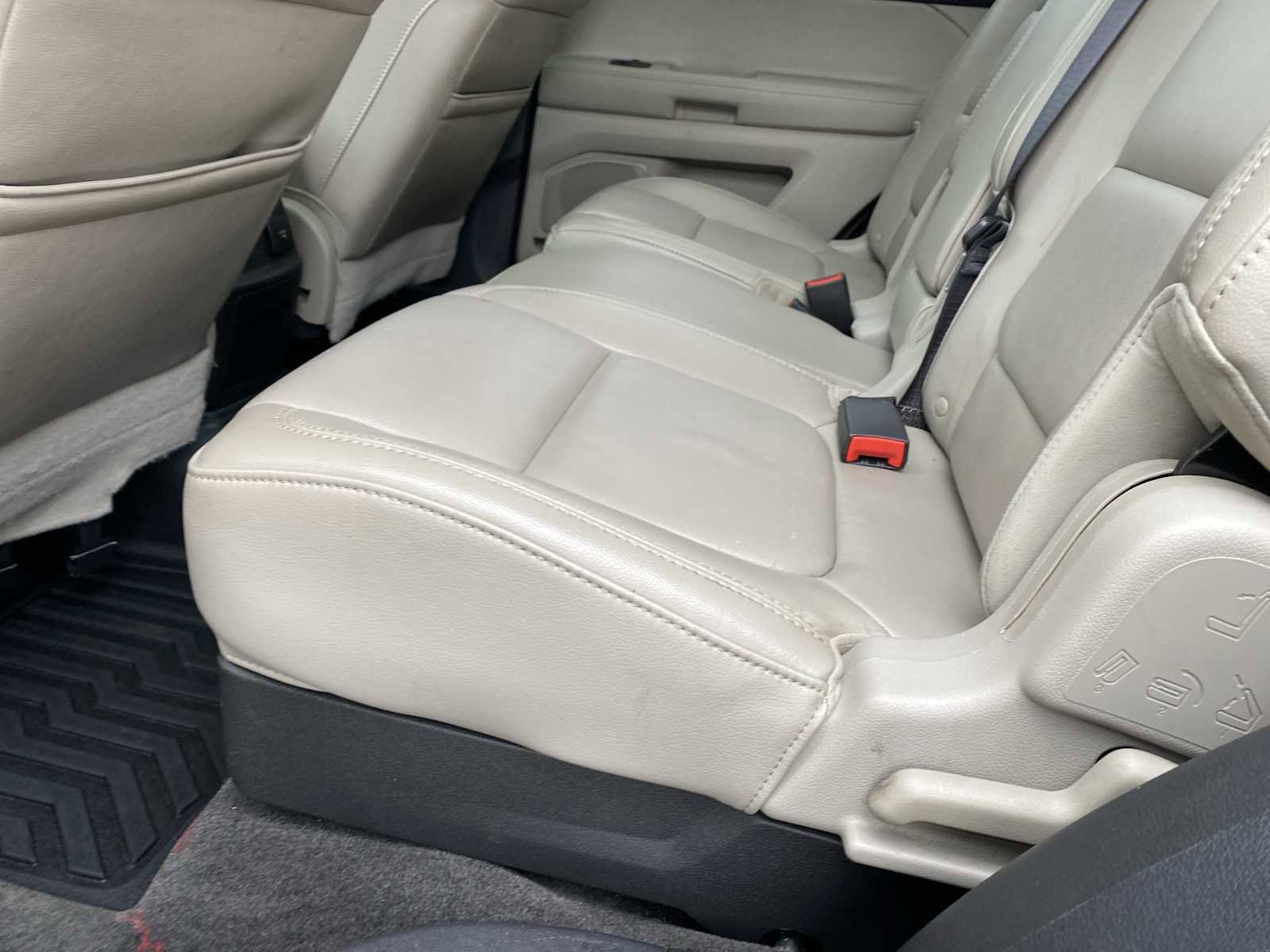 Used 2011 Ford Explorer Limited image 30