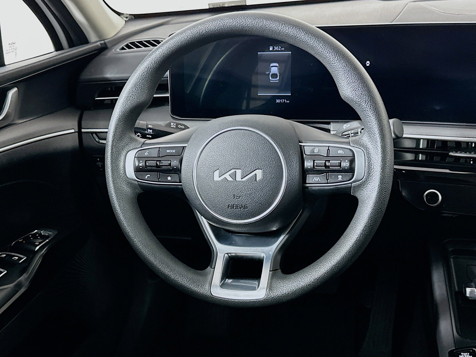 Used 2025 Kia K5 LXS image 18