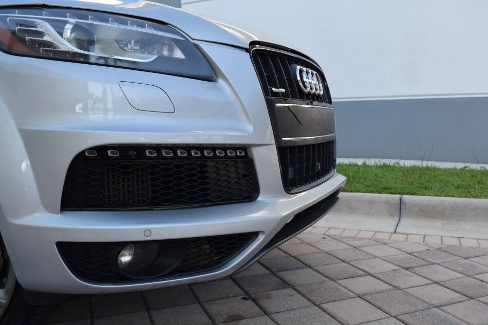 Used 2015 Audi Q7 TDI Prestige w/ Prestige Package AWD/4WD image 15