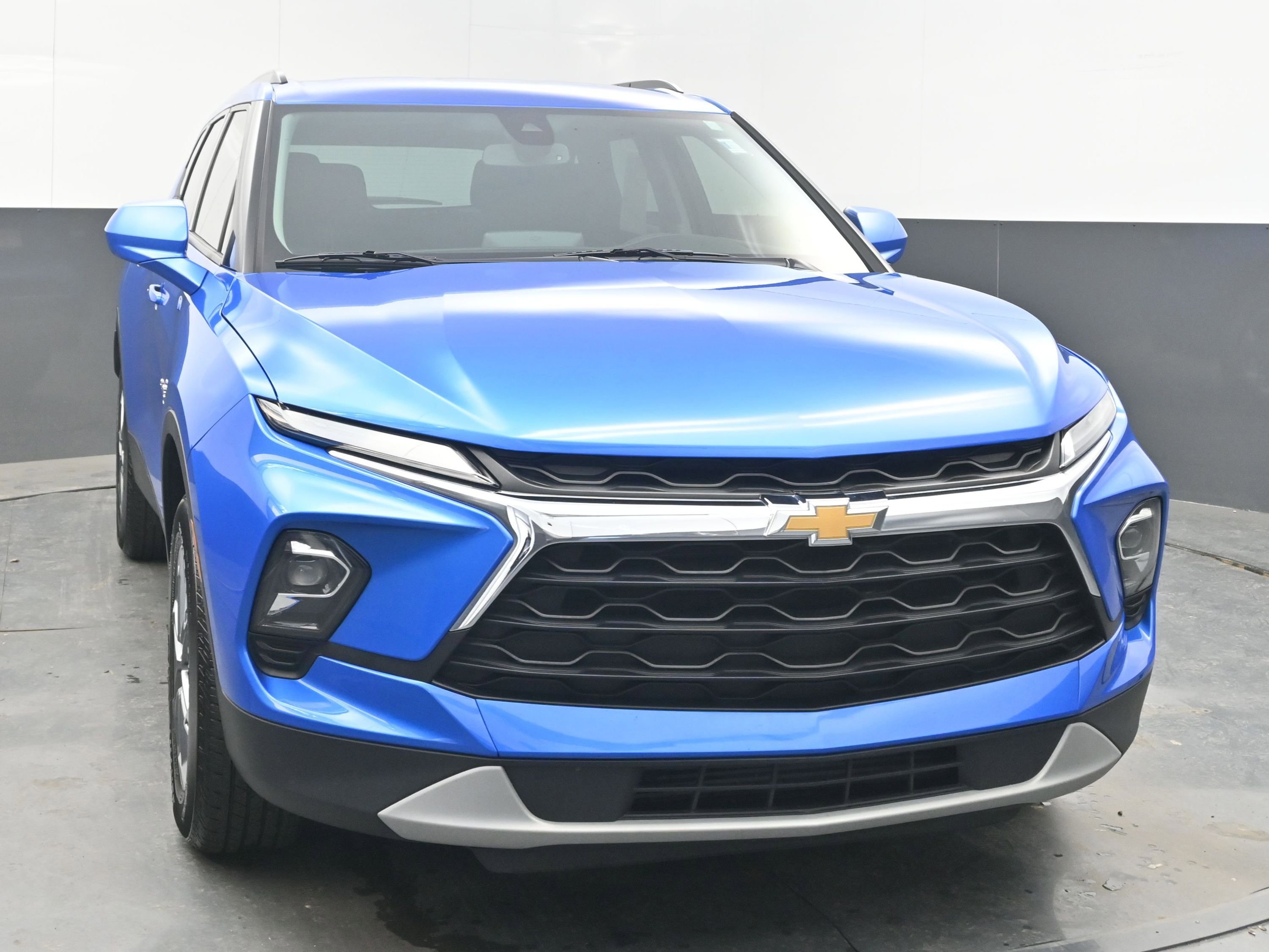 Certified 2024 Chevrolet Blazer LT w/ Convenience Package image 3