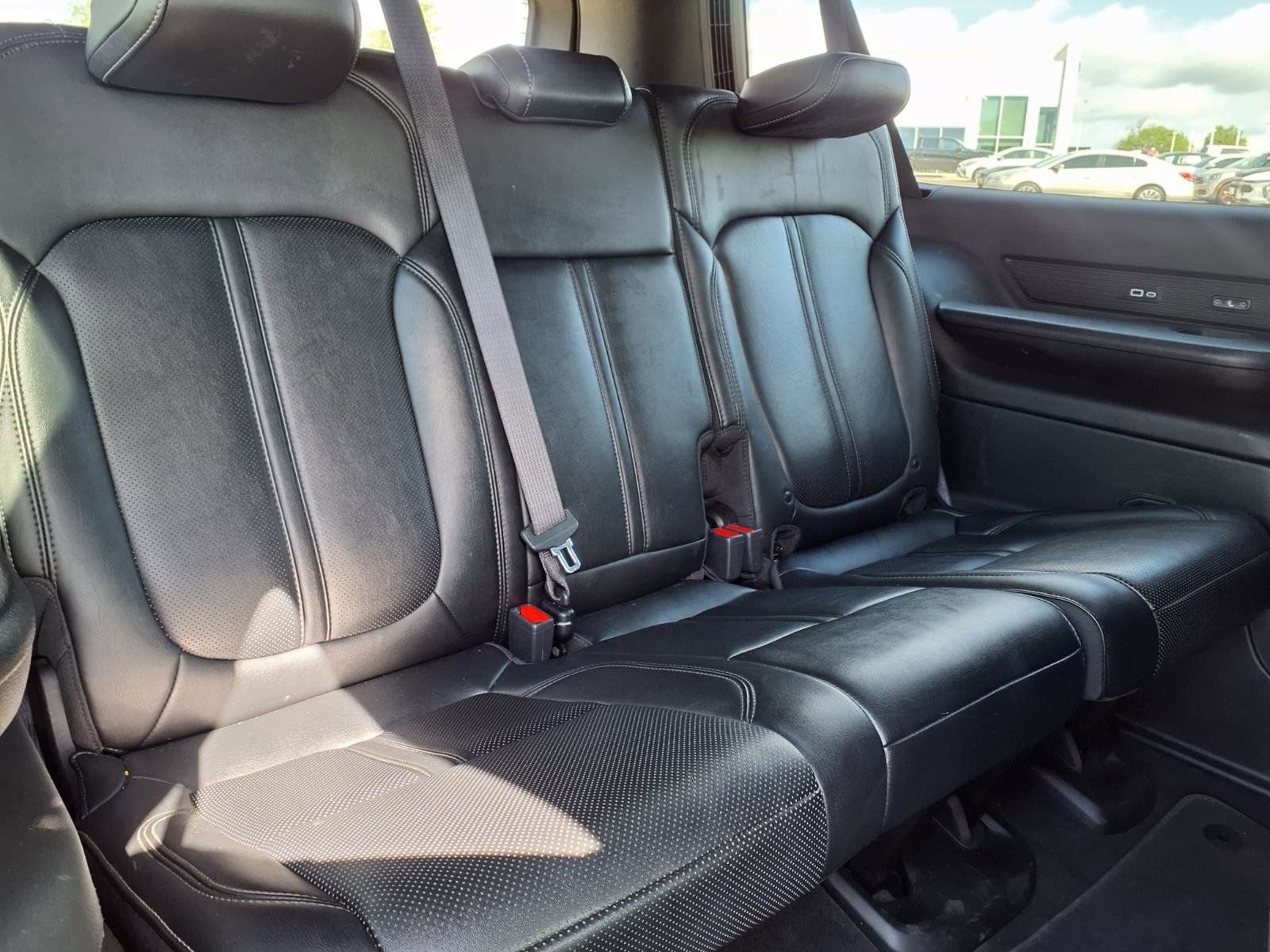 Used 2024 Jeep Wagoneer L Series III w/ Flexible Seating Group AWD/4WD image 20