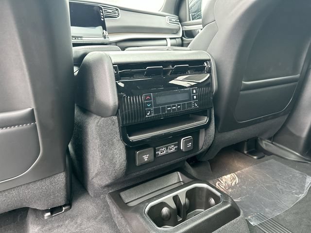 New 2026 Jeep Grand Wagoneer L Limited AWD/4WD image 23