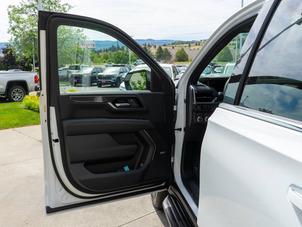 New 2026 GMC Yukon Elevation w/ Elevation Premium Package AWD/4WD image 20